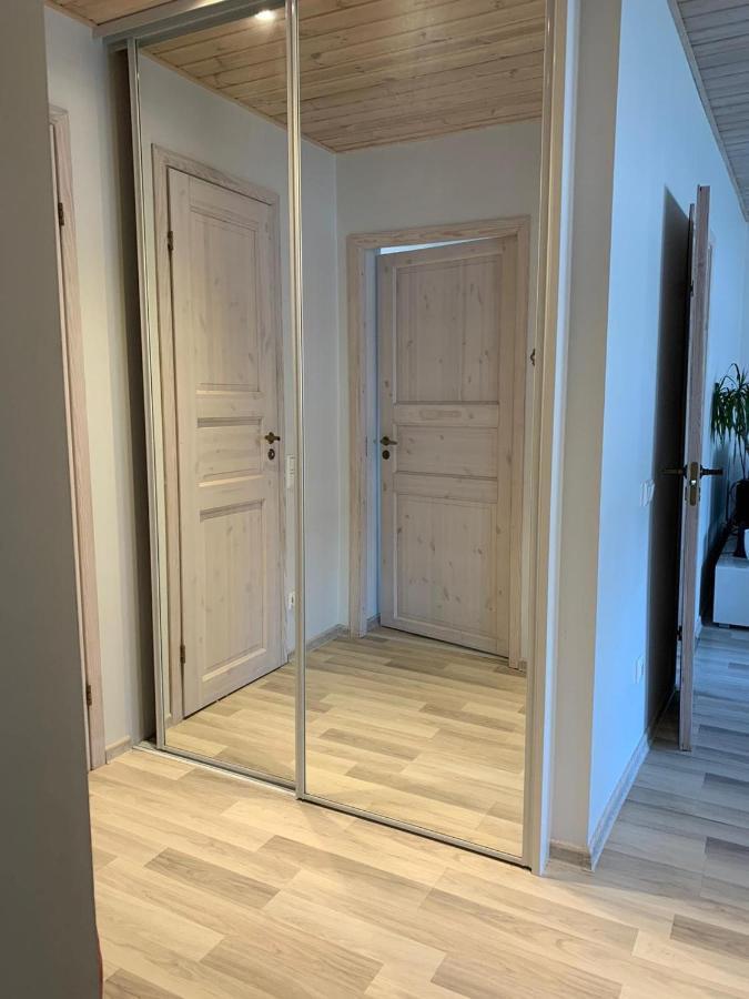 Modern Cozy 2 Bedroom Apartment Near City Center ปาร์นู ภายนอก รูปภาพ