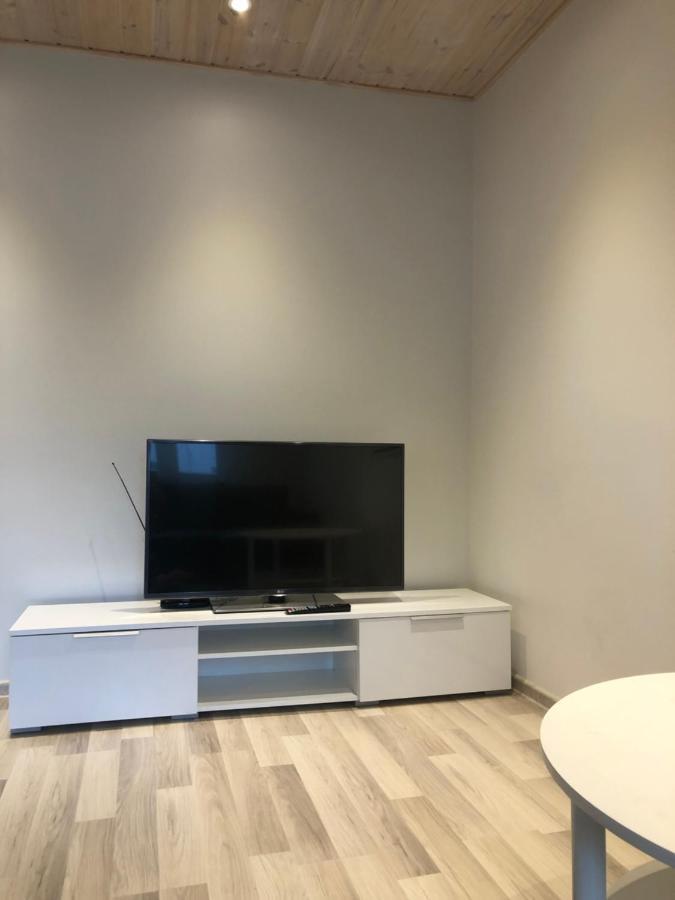 Modern Cozy 2 Bedroom Apartment Near City Center ปาร์นู ภายนอก รูปภาพ